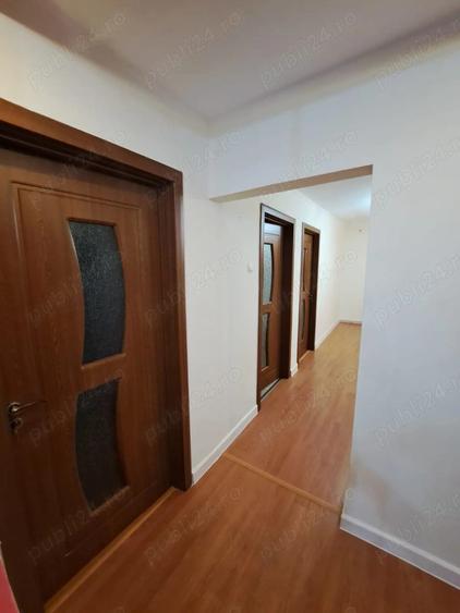 Vanzare -Apartament 4 camere , etaj 1 loc Aninoasa jud Hunedoara - 6