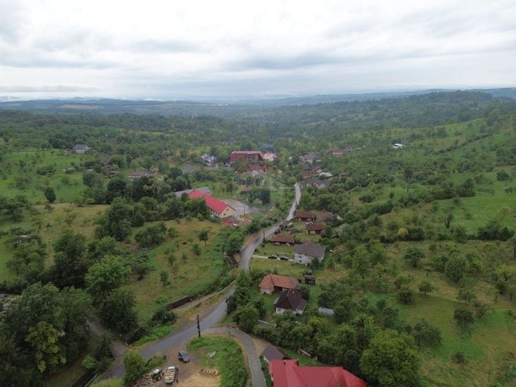 De vânzare casă din caramida cu teren – zonă Pensiunea Secret Garden - 7