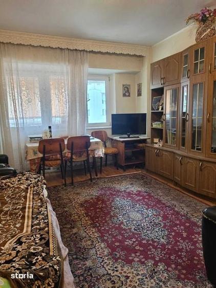 Apartament de vanzare - 1