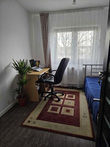Persoana fizica vand apartament cu 2 camere modificat in 3 Rogerius - 2