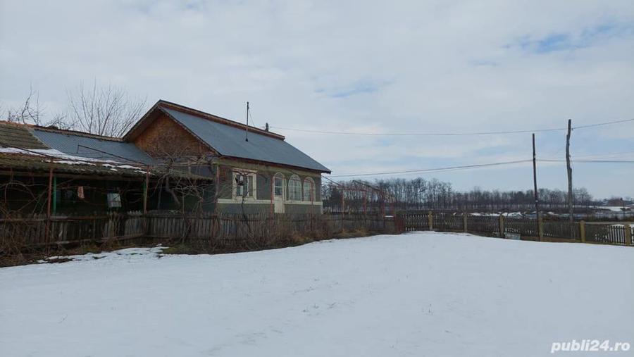 Vand casa ?i teren - 4