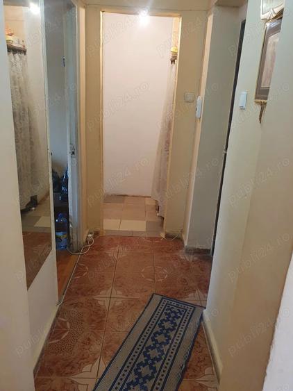 Apartament 3 camere Caracal zona Gara langa 2 Pasi blc A 0 - 1