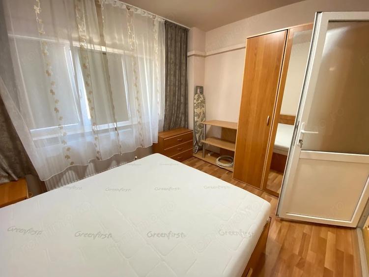 Apartament cu 3 camere decomandat în Dacia