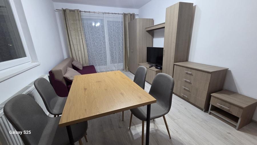 Apartament cu 2 camere decomandat în Florești