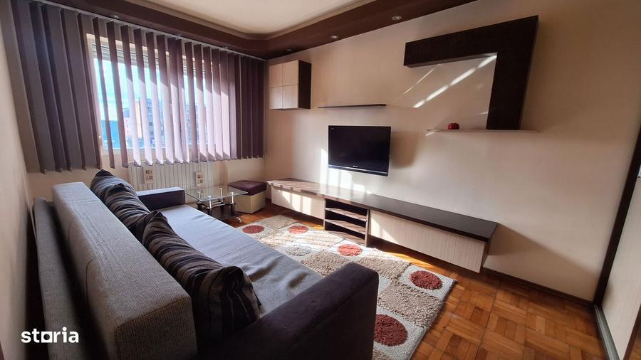 Apartament decomandat 2 camere, Zona Uta etaj 2, parcare - 1