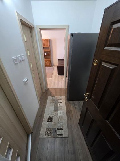 Vand garsoniera decomandata langa piata astra - 7