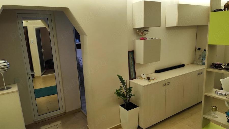 Apartament cu 2 camere decomandat în Central