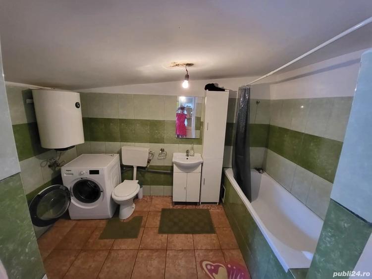 Casă cu 3 camere cu Teren 185 Mp în Central