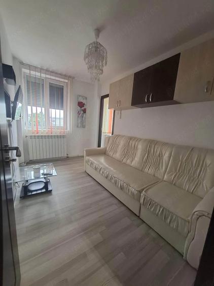 Apartament cu 3 camere decomandat în Ultracentral