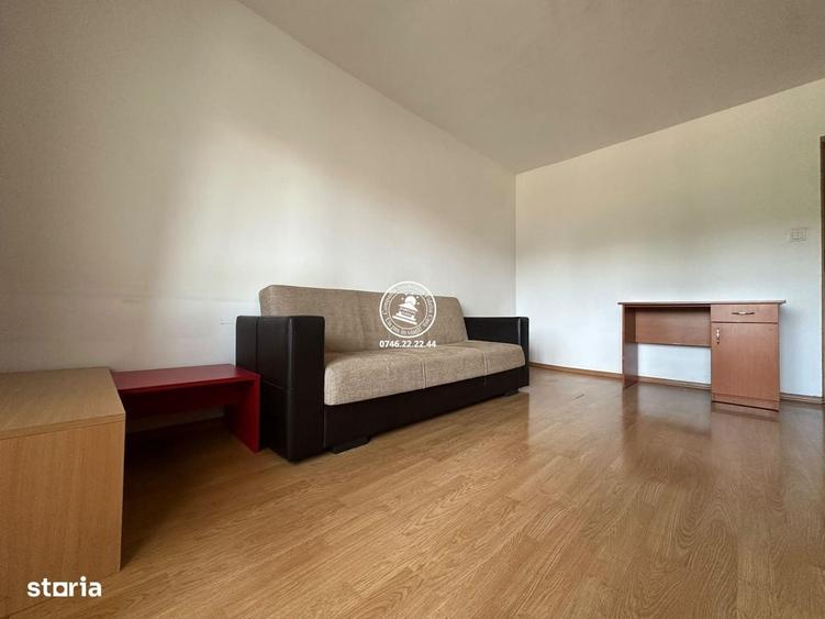 Apartament cu 2 camere decomandat în Gară