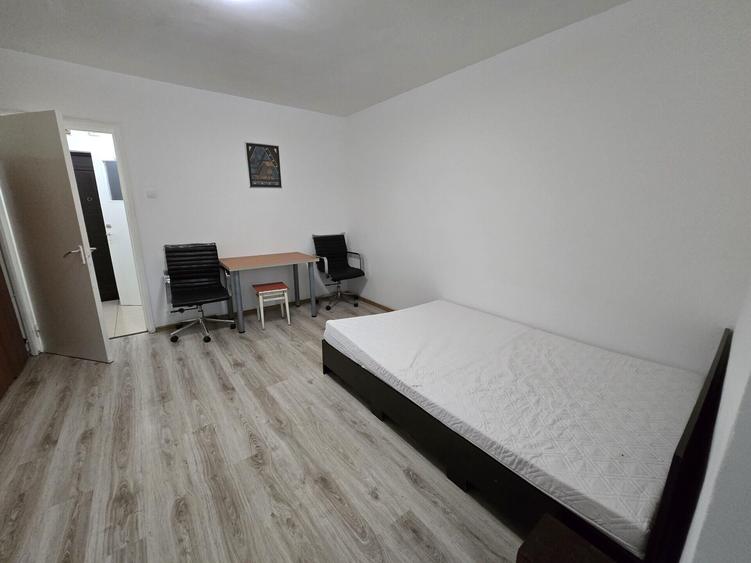 Garsonieră semidecomandată, mobilată în Balta Albă