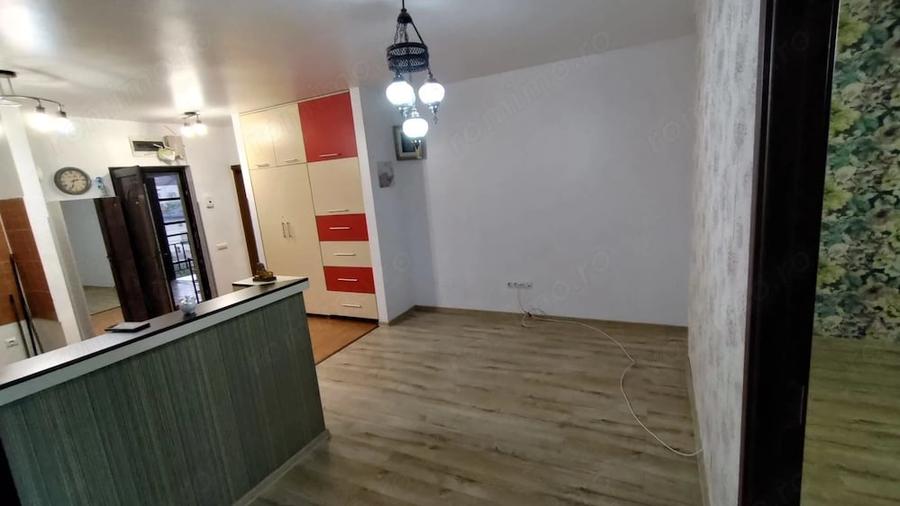 Apartament 2 camere, balcon, terasa si loc de parcare, - 1