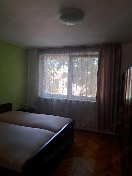 Apartament cu 2 camere semidecomandat în Podgoria
