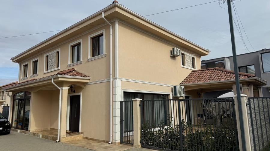 Duplex cu 5 camere cu Teren 200 Mp în Giroc