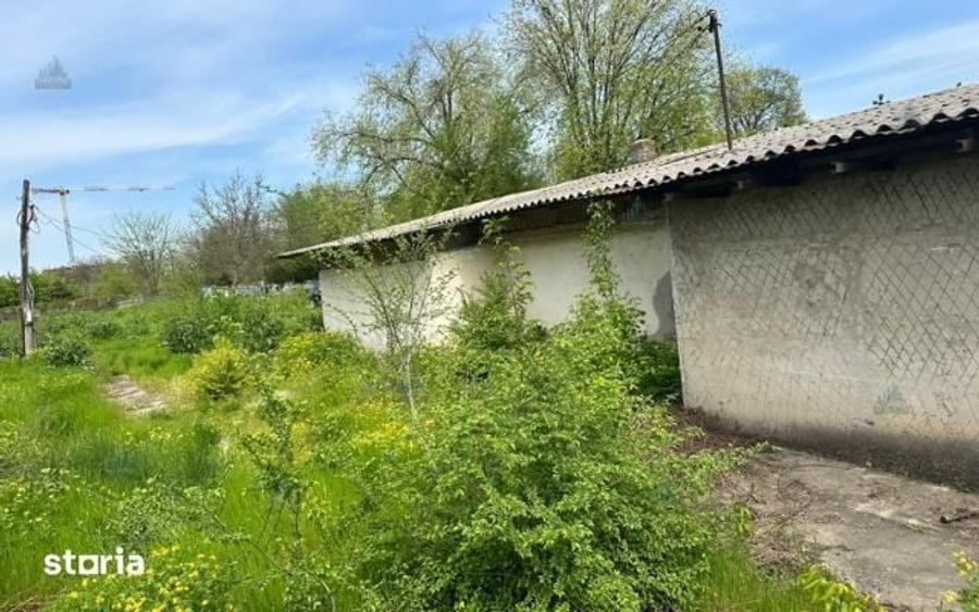 Teren de 1456 mp, în Central