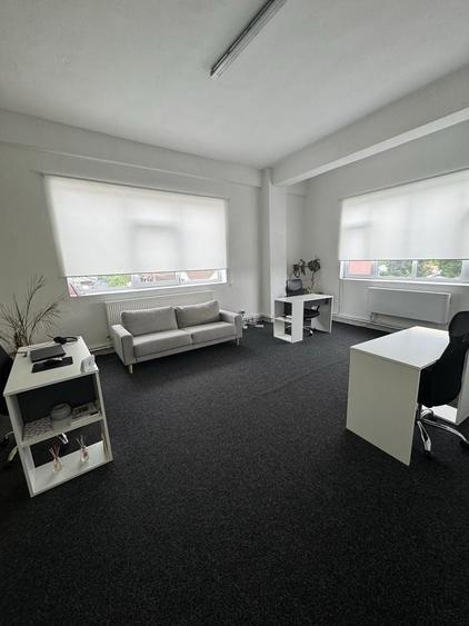 Spațiu comercial, de 30 mp, în Central