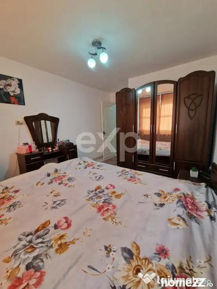 Apartament cu 2 camere decomandat în Micro 6