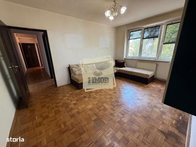 Apartament cu 4 camere în Central