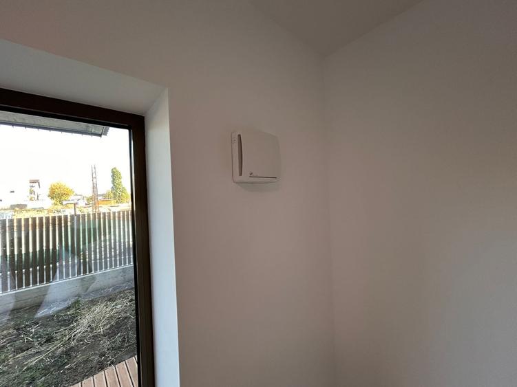 Apartament cu 2 camere semidecomandat, mobilat în Băneasa