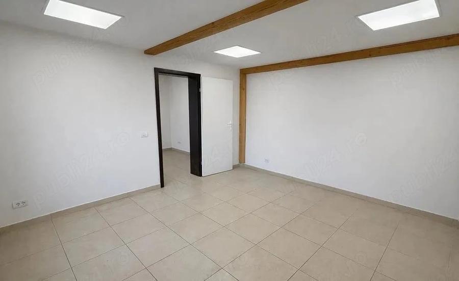Spațiu comercial, de 40 mp, în Soarelui