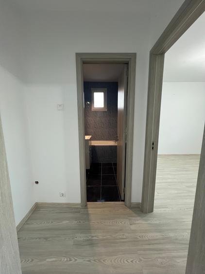 Apartament cu 2 camere semidecomandat în Câmpia Libertății