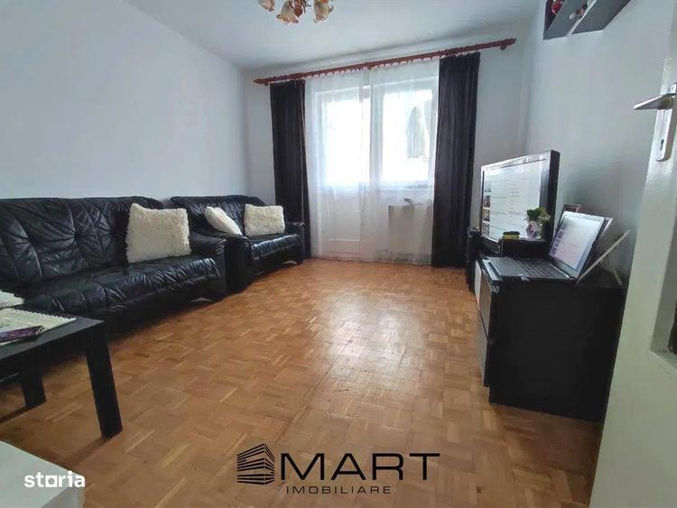 Apartament cu 3 camere decomandat, mobilat în Ștrand