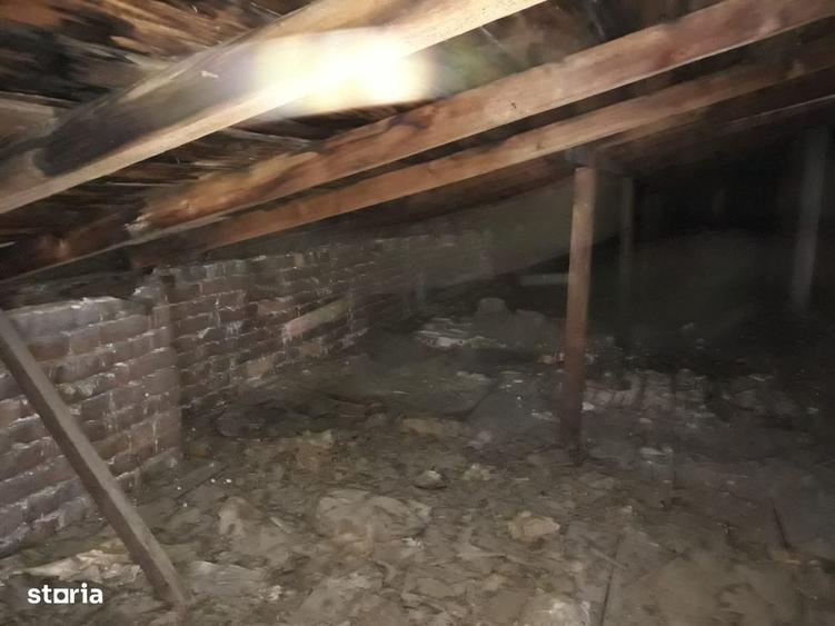 Apartament cu 3 camere în Armeneasca