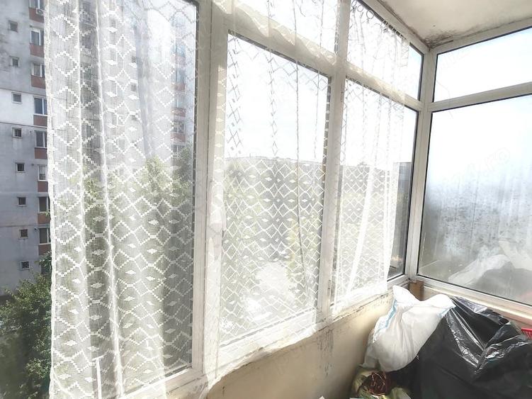 Apartament cu 2 camere semidecomandat în Trivale