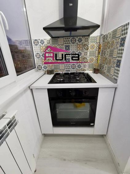 Apartament cu 2 camere nedecomandat în Piața Veche