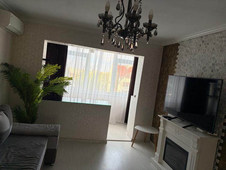 Apartament cu 2 camere semidecomandat în Exterior Vest