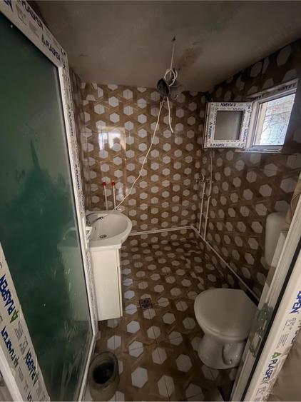 Casa de vanzare sau inchiriere km4-5 - 10