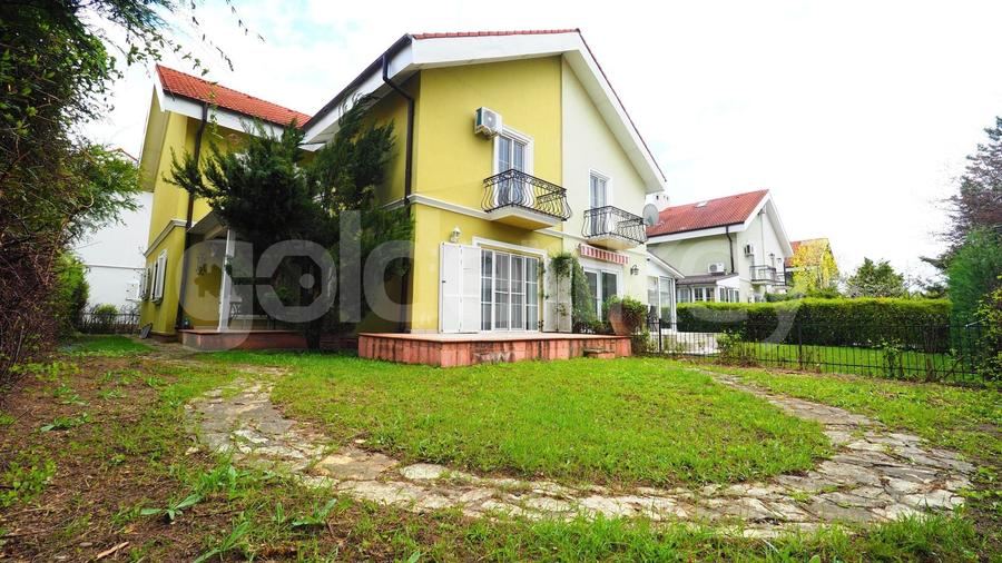 Vila duplex in cartier rezidential langa British School - 2