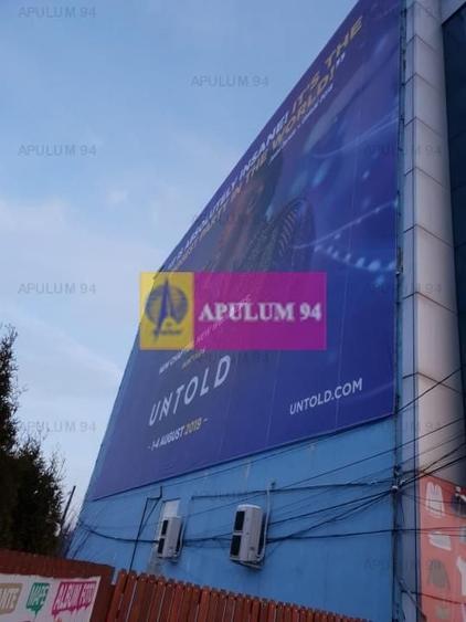Birou, de 2,150 mp, în Central