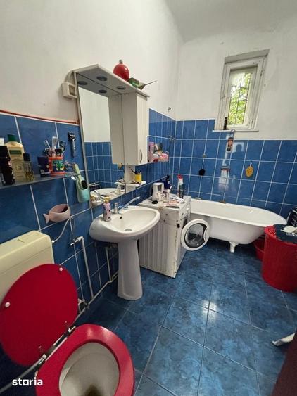 Vand casa 3 camere Centru - 10