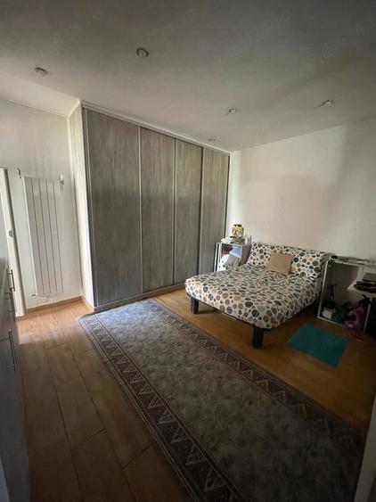 Casă cu Teren 320 Mp în Colentina