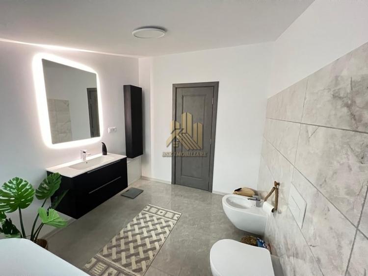 Casa 4 camere Izvor Tarlungeni - 17