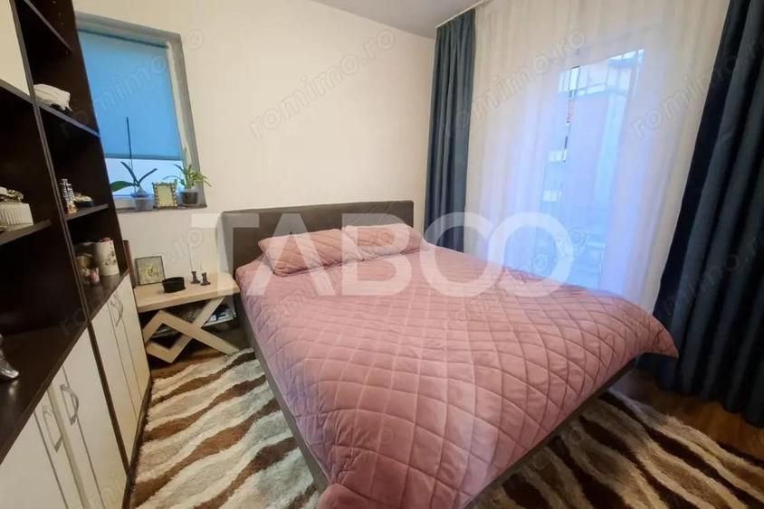 Apartament de vanzare 2 camere cu balcon etajul 1 - 5