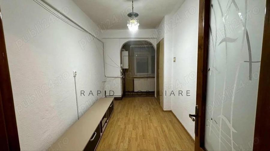 De Vanzare - Ap. 3 Camere - Micro 13B Scoala nr. 38 - 5