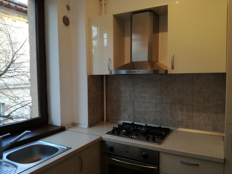 Unirii - spatiu birou, suprafata 70 mp, etaj 1 - 5