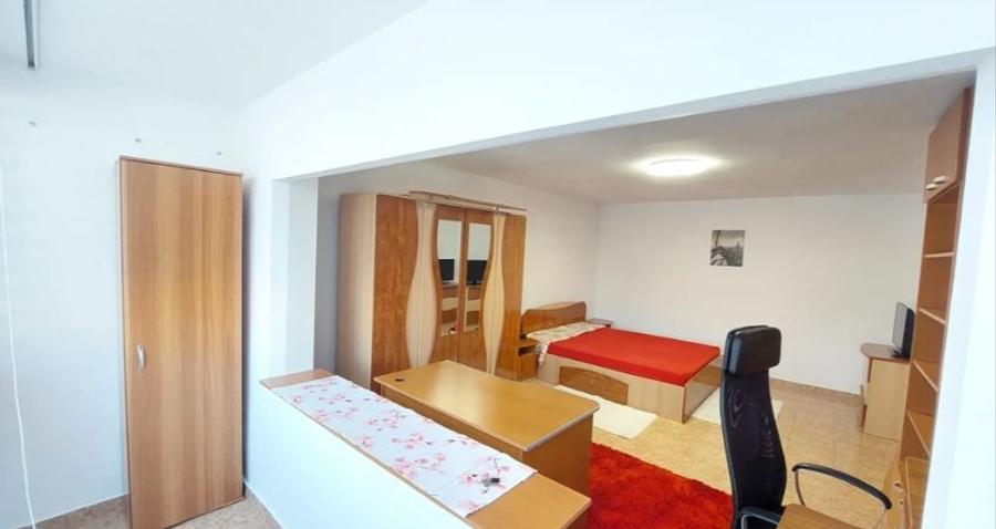 Garsoniera Piata Alba Iulia,Decebal,bl. MIXT 1990,reabilitat,DECOMANDATA - 1