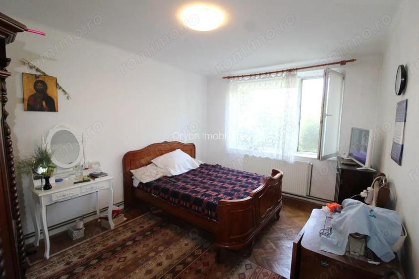 Apartament 2 camere, decomandat, zona CAM Apartament 2 camere, decomandat, zona CAM