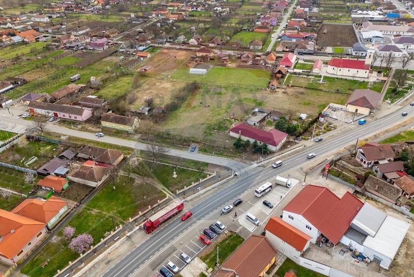 Teren + casa cu potential in centrul loc. Galsa, fs- 30m - 10