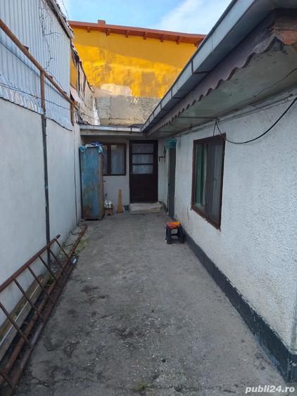 Vand casa zona Gageni - 1