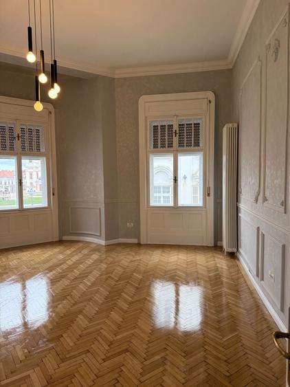 Spațiu elegant de închiriat în clădire istorică Casa Steiner Miks - 8