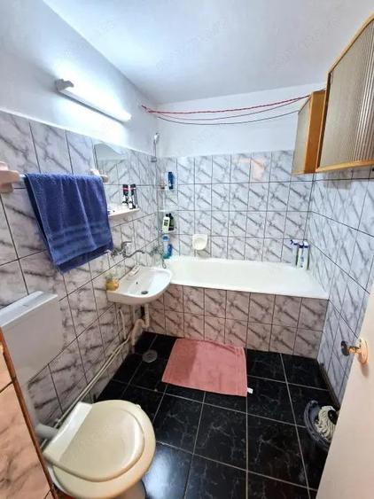 Apartament 2 camere, decomandat 51 mp utili, zona Hotvon - 3