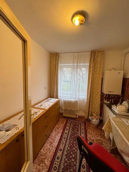 Apartament  cu 2 camere, zona Aleea Muncii - Tot ce ai nevoie la parter - 5