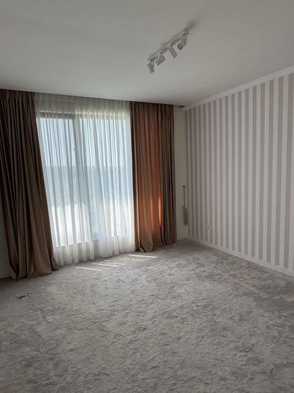 Vand casa Visani str Arghezi pretul este cu tot cu tva!!! - 3