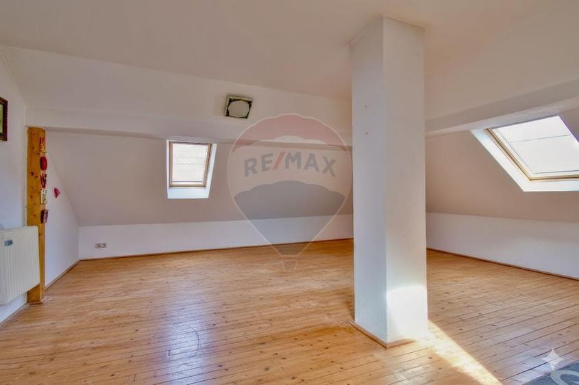 Casa individuala 230mp - teren 800mp - Strada Crisan - Bistrita - 23