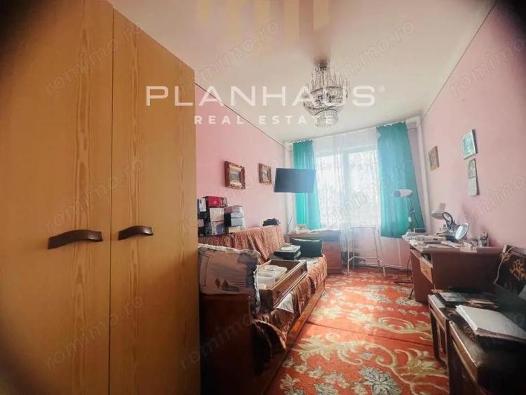 Vintage apartament 3 camere , Iuliu Maniu ,zona excelenta etaj 3 - 4