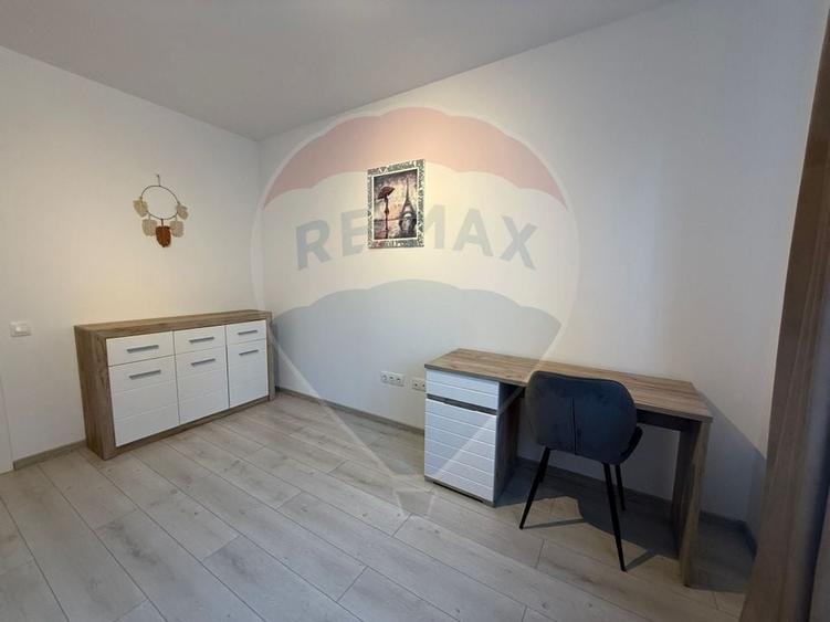 Apartament cu 3 camere, 2 bai și loc de parcare - 32